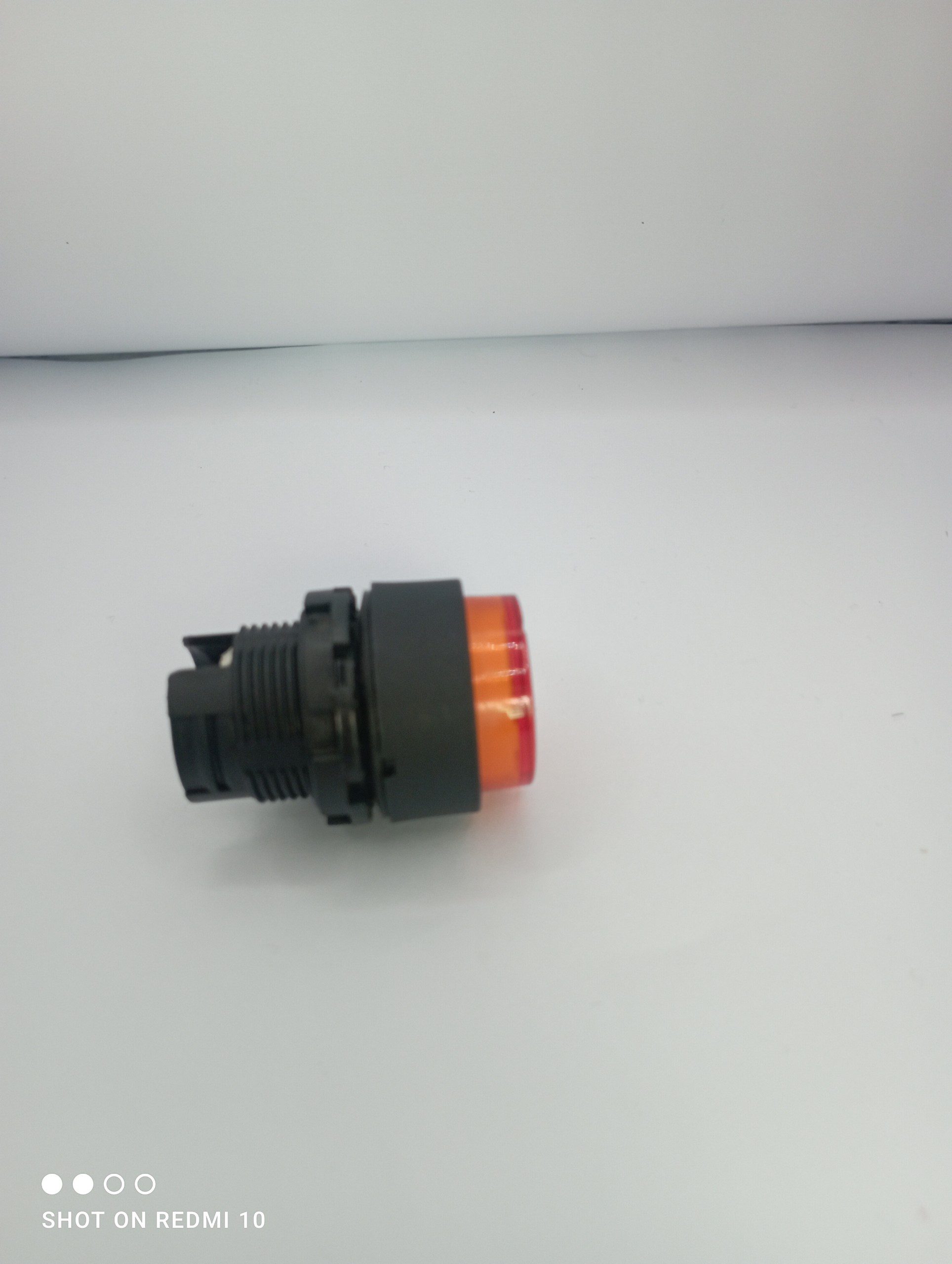 Đầu nút nhấn tròn có đèn màu vàng phi 22 ARX-PY - Ảnh 2