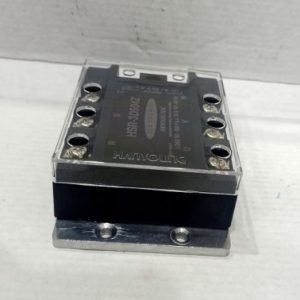 Alternative view of SSR Hanyoung 3 Pha 50 Amper HSR-3D504Z