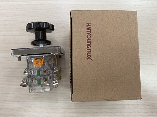 Chuyển mạch volt - ampe HY-A332-10A - Ảnh 3