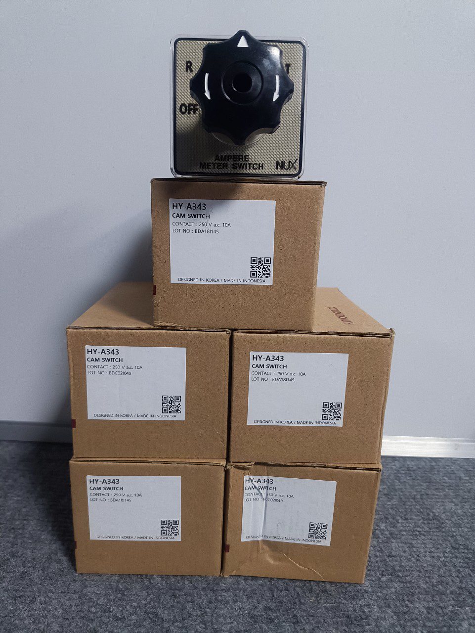 Chuyển mạch volt - ampe HY-A343-10A