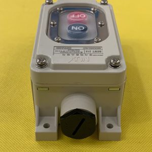 Alternative view of Công tắc nguồn đóng cắt trực tiếp động cơ điện bằng nút ấn BEWT-215