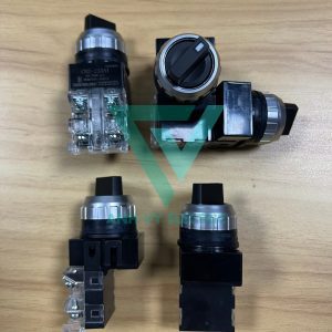 Alternative view of Công tắc xoay phi 25 3 vị trí CRS-253A1