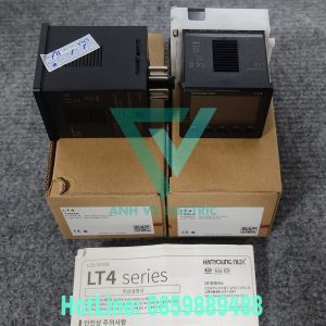 Alternative view of Bộ định thời kỹ thuật số Hanyoung LT4